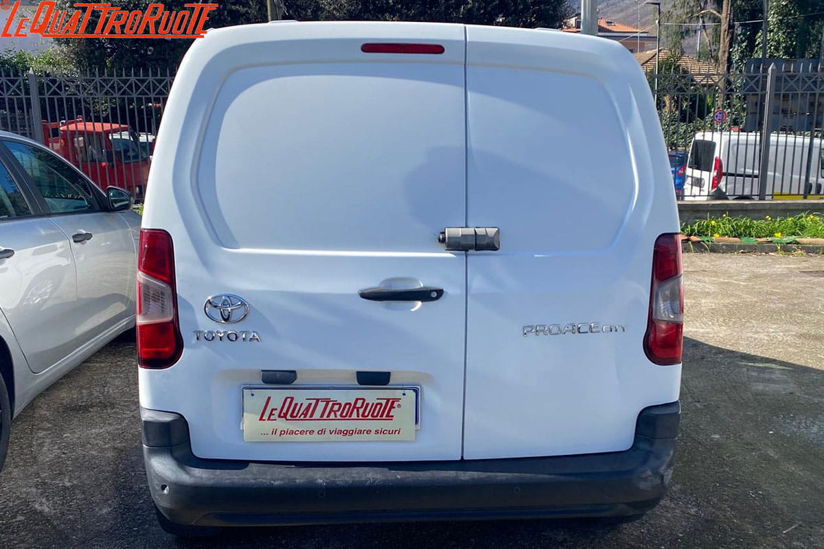 TOYOTA PROACE CITY