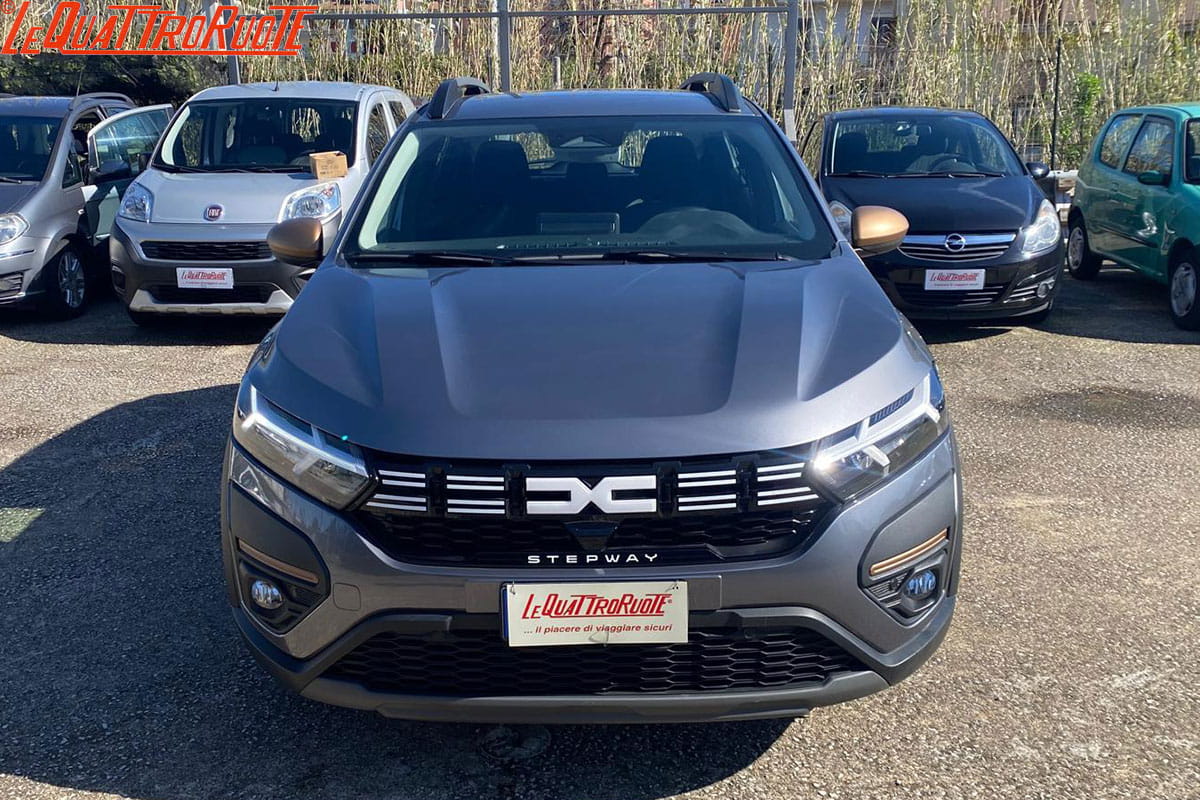 DACIA SANDERO 1.0 STEPWAY 100CV - Foto 1